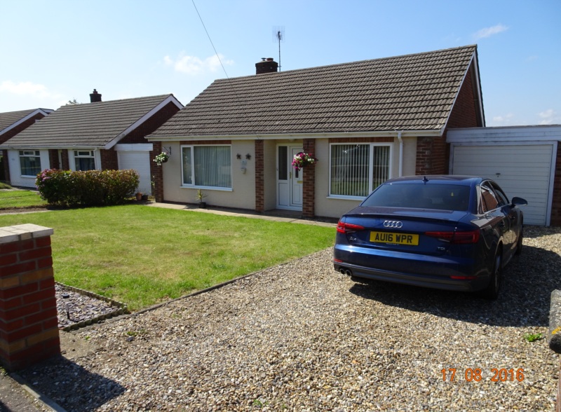 11 Beechwood Road, Hemsby Carefree Holidays